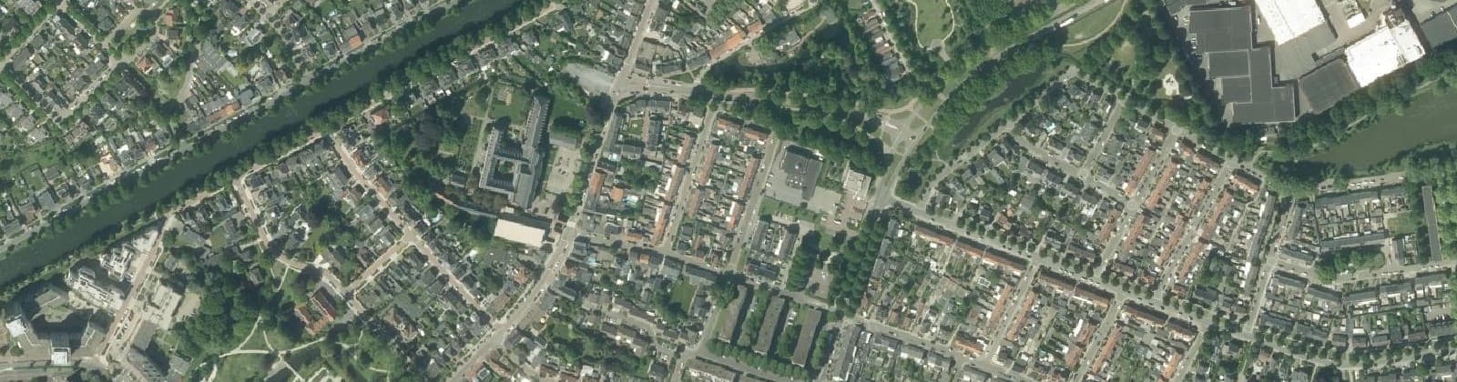 Luchtfoto van Biest