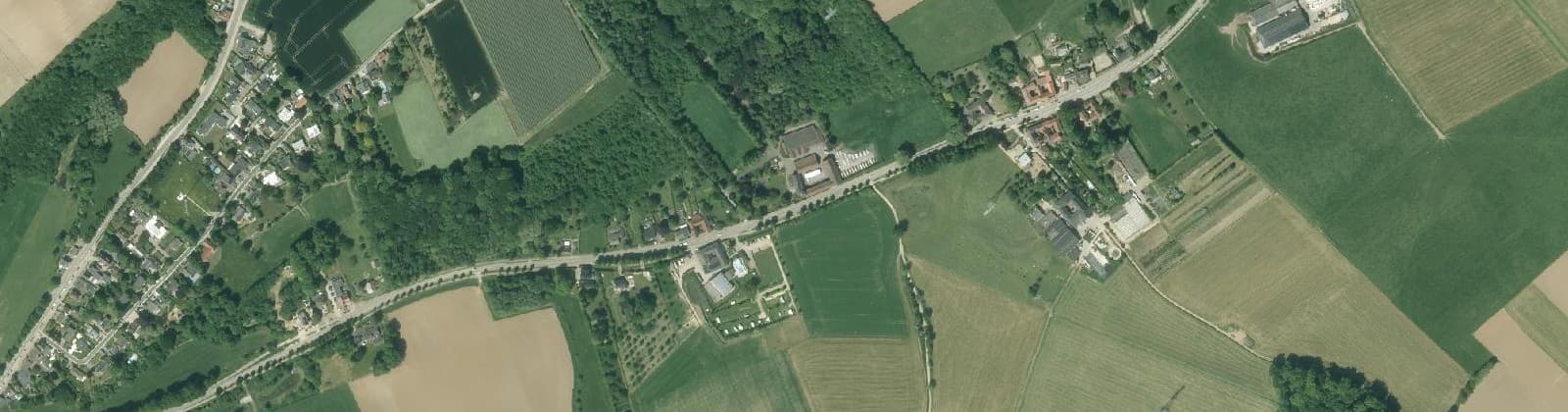 Luchtfoto van De Heek