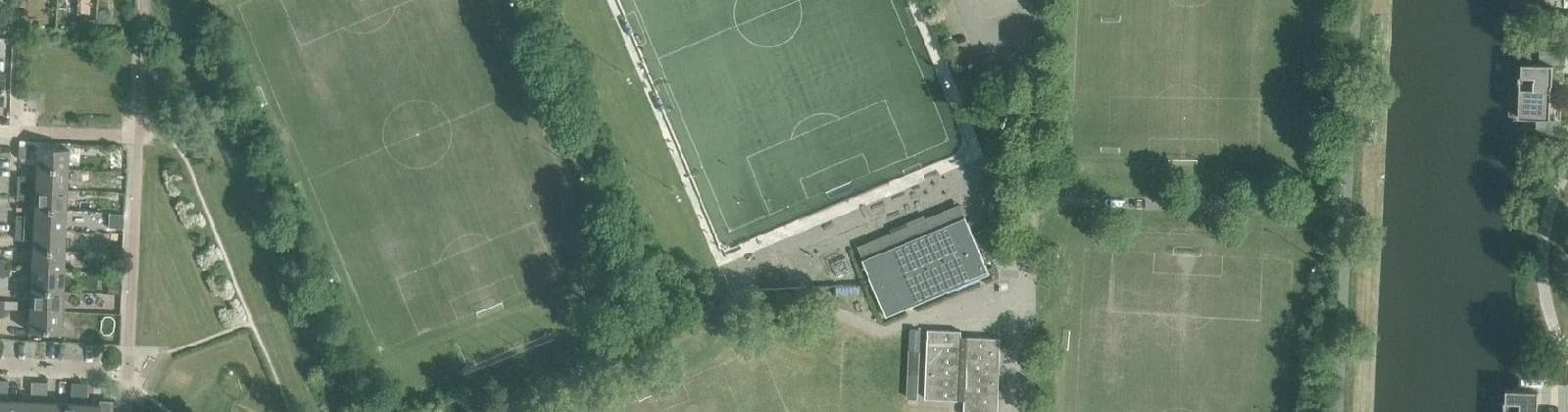 Luchtfoto van Getijdenbuurt, Sportpark Doggersbank