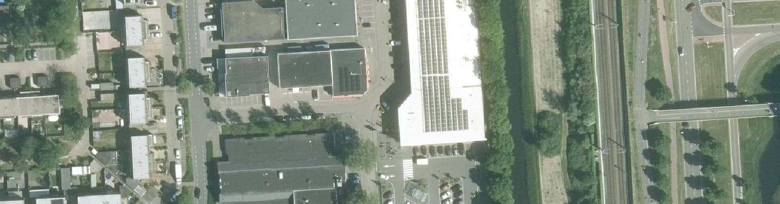 Luchtfoto van Bedrijventerrein Tjalk