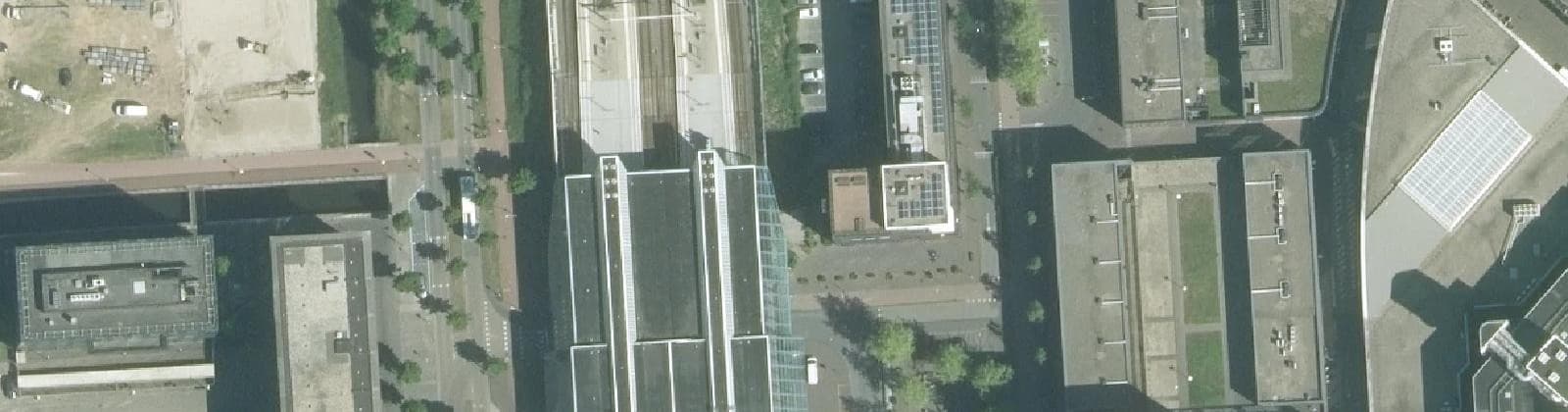 Luchtfoto van Stationsplein