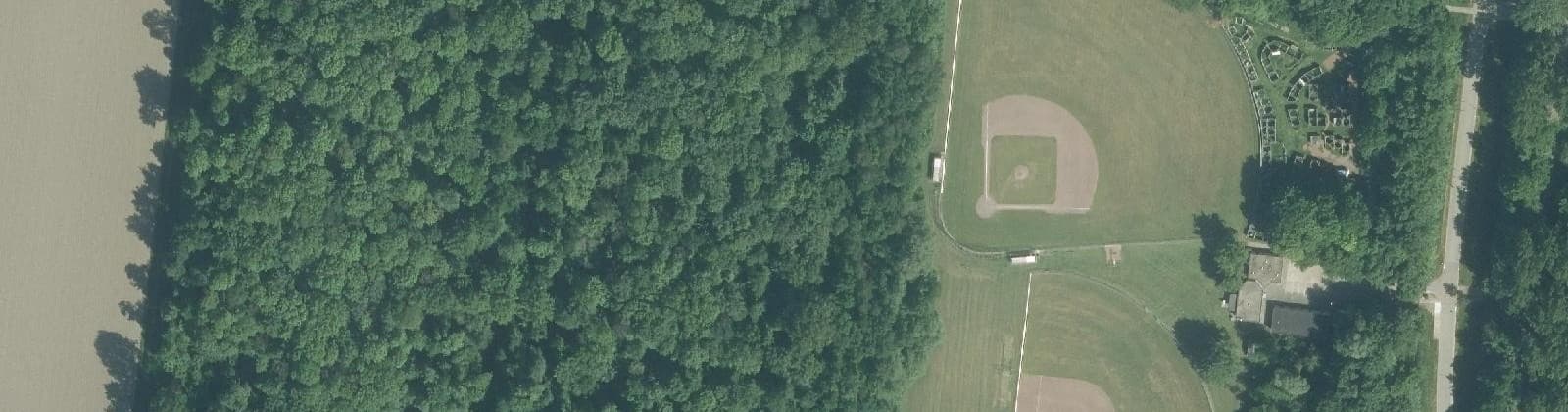 Luchtfoto van Sportveld Beginweg, Overijsselse Hout