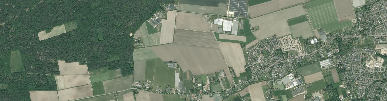 Luchtfoto van Verspreide huizen Meterik