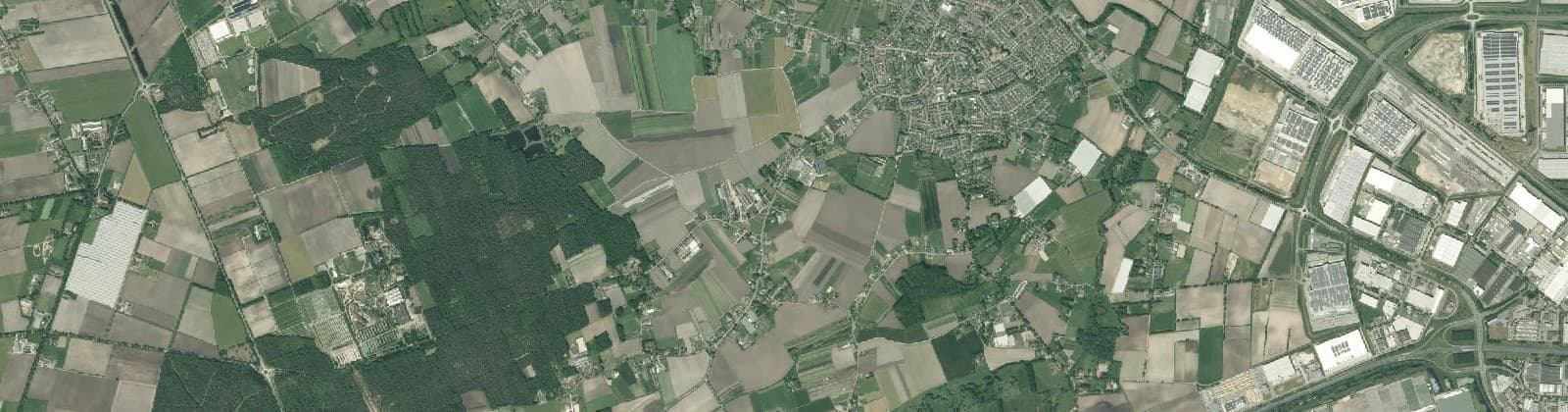 Luchtfoto van Verspreide huizen Sevenum