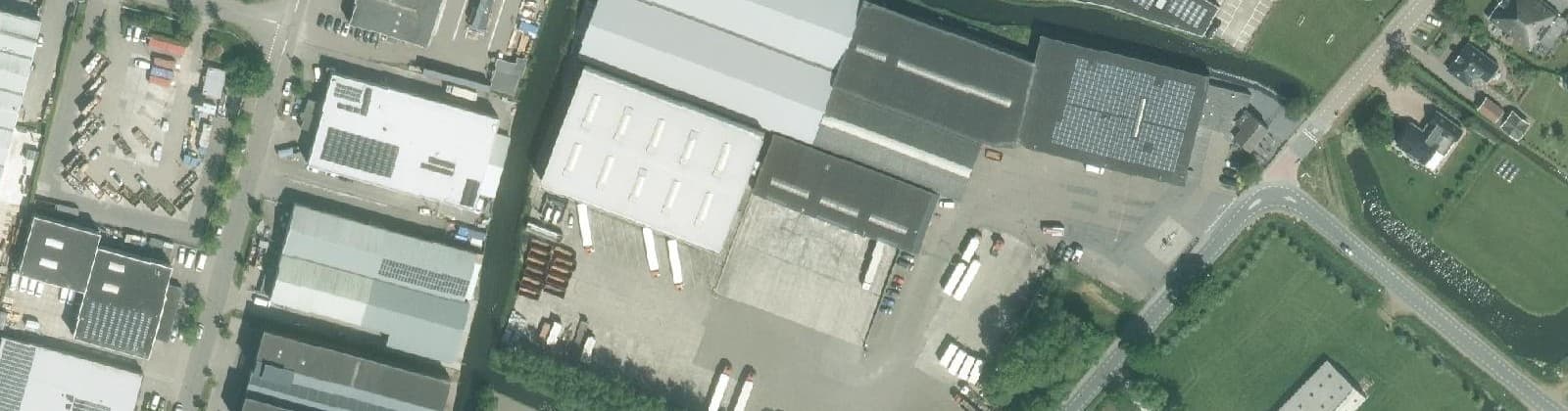 Luchtfoto van Bedrijventerrein Braken