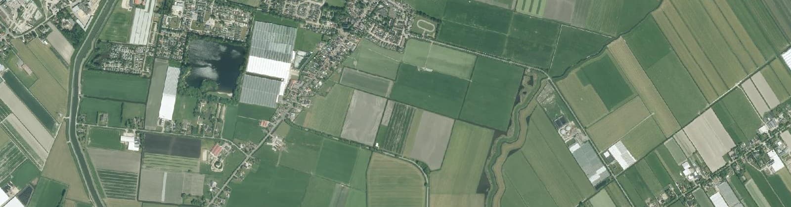 Luchtfoto van Hensbroek Verspreide huizen