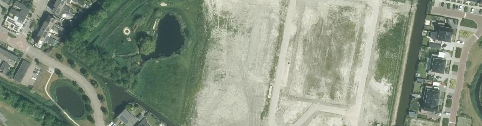 Luchtfoto van Tuinderij en omgeving