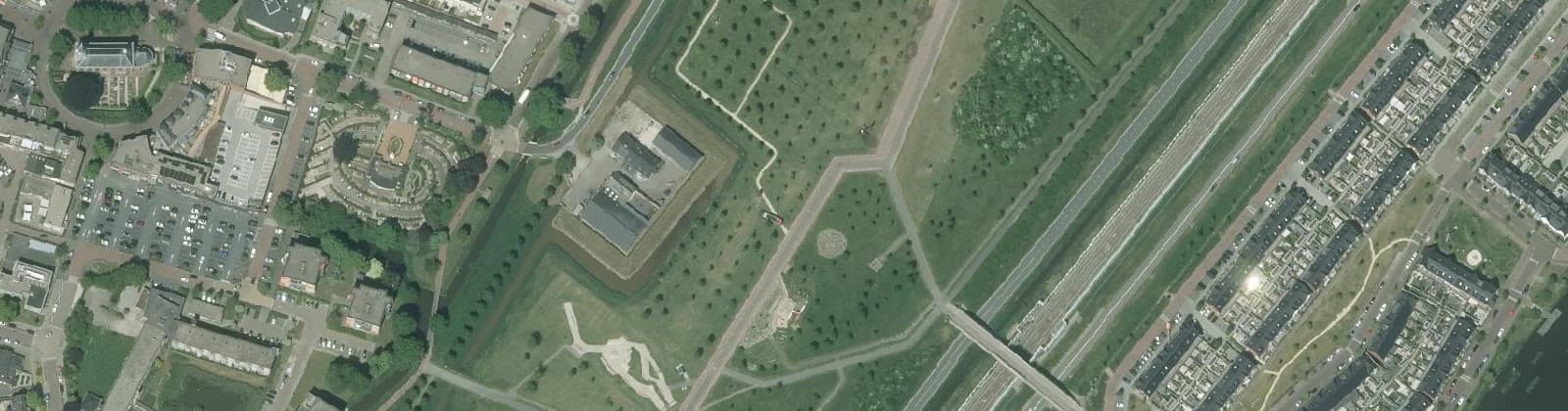 Luchtfoto van Annie M.G. Schmidtpark Midden