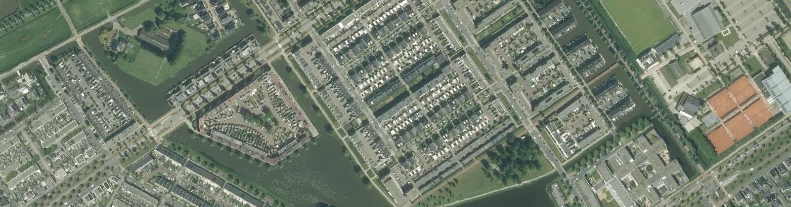 Luchtfoto van Rivierenbuurt