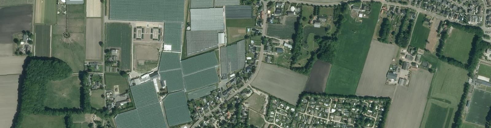 Luchtfoto van Achter 't Hof