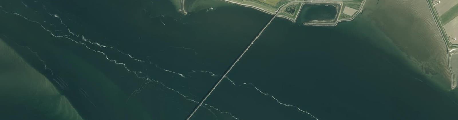Luchtfoto van Verspreide huizen in het Zuiden