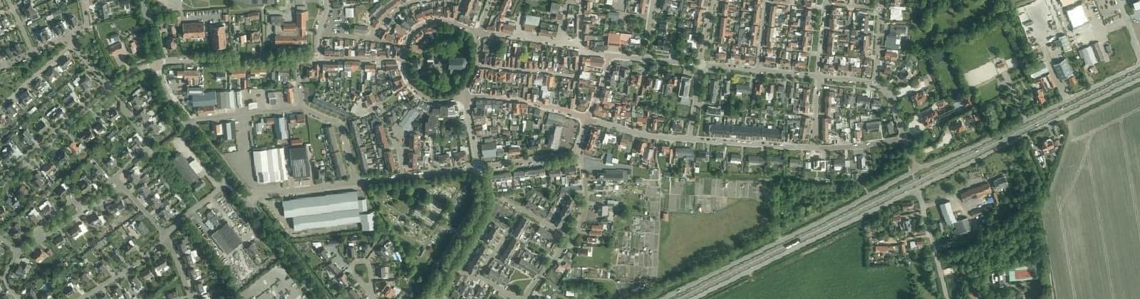 Luchtfoto van Nieuwerkerk