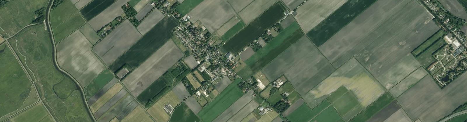 Luchtfoto van Verspreide huizen Eexterveen