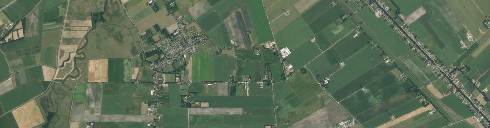 Luchtfoto van Verspreide huizen Gieterveen