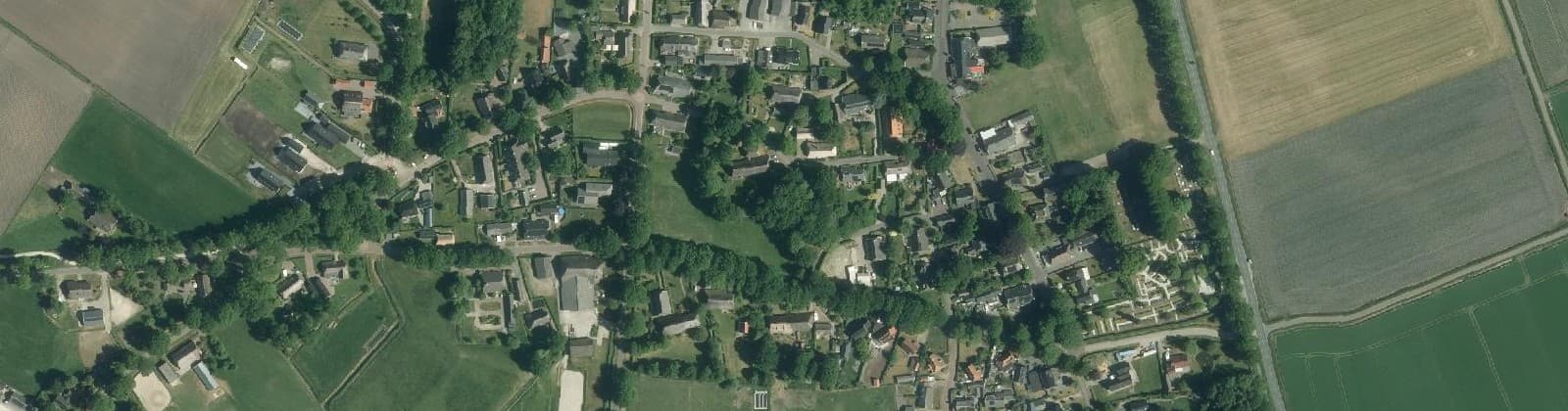 Luchtfoto van Grolloo