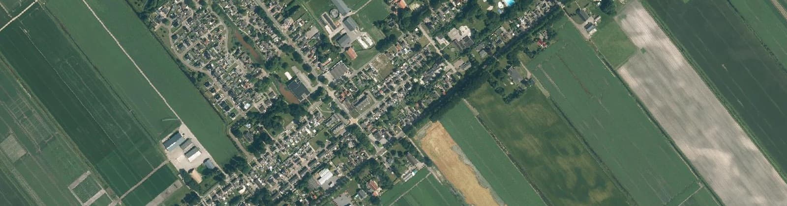 Luchtfoto van Valthermond Plaats 60