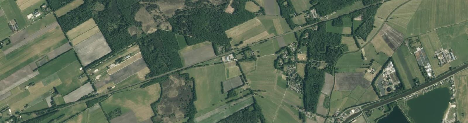 Luchtfoto van Verspreide huizen Echten