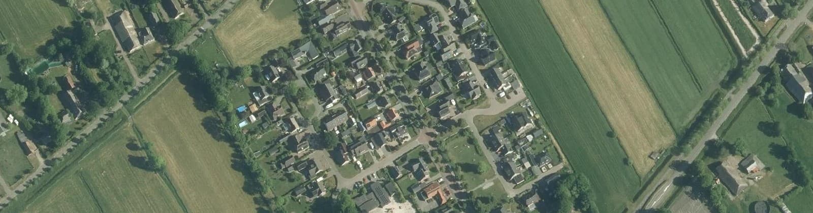 Luchtfoto van Oosteinde