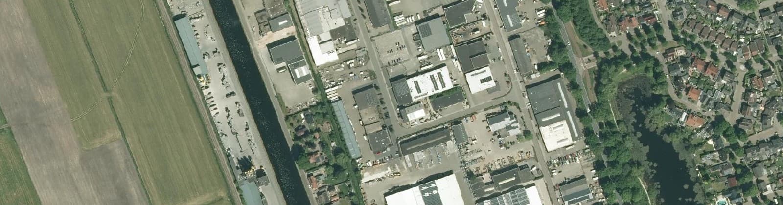 Luchtfoto van Verspr.h. Vriezenveen West Industrieterr