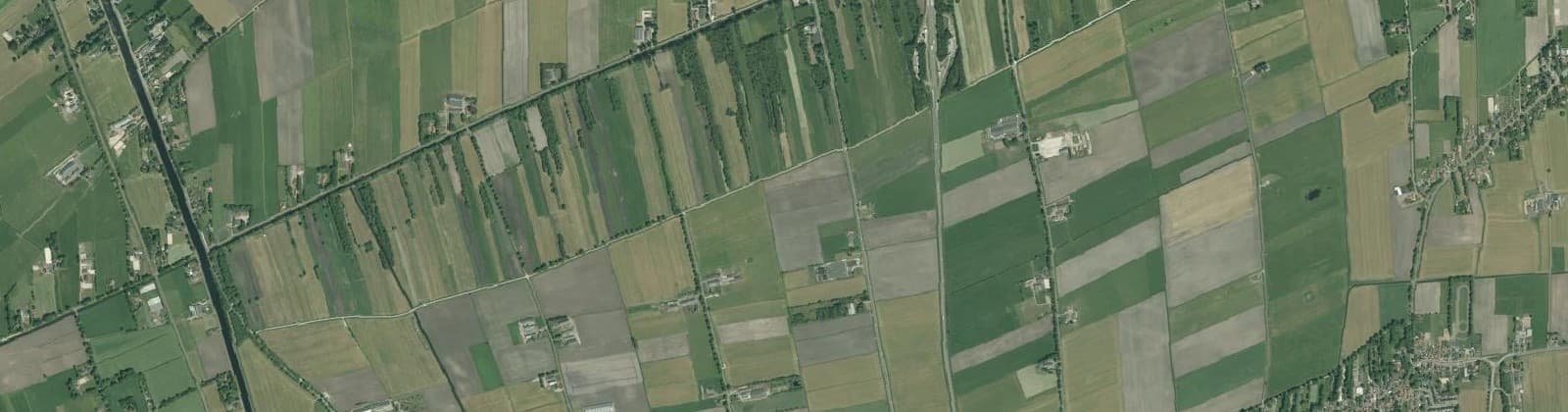 Luchtfoto van Verspreide huizen Vriezenveen-Noord