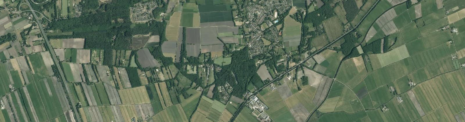 Luchtfoto van Verspreide huizen Havelte