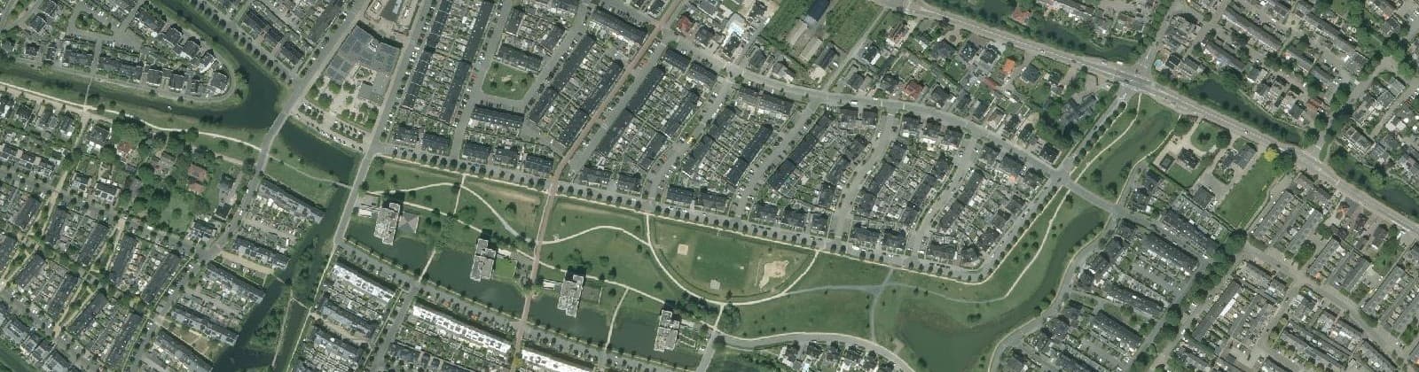 Luchtfoto van Loovelden