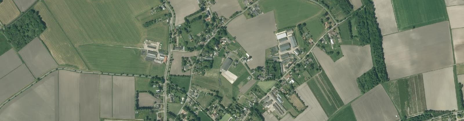 Luchtfoto van Keunenhoek Broekkant Schoordijk