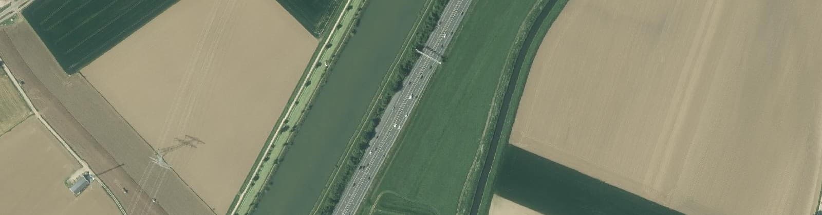 Luchtfoto van Buitengebied Oud-Roosteren