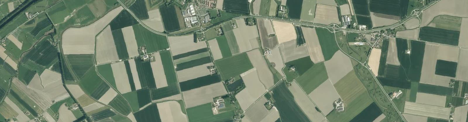 Luchtfoto van Verspreide huizen Sluis