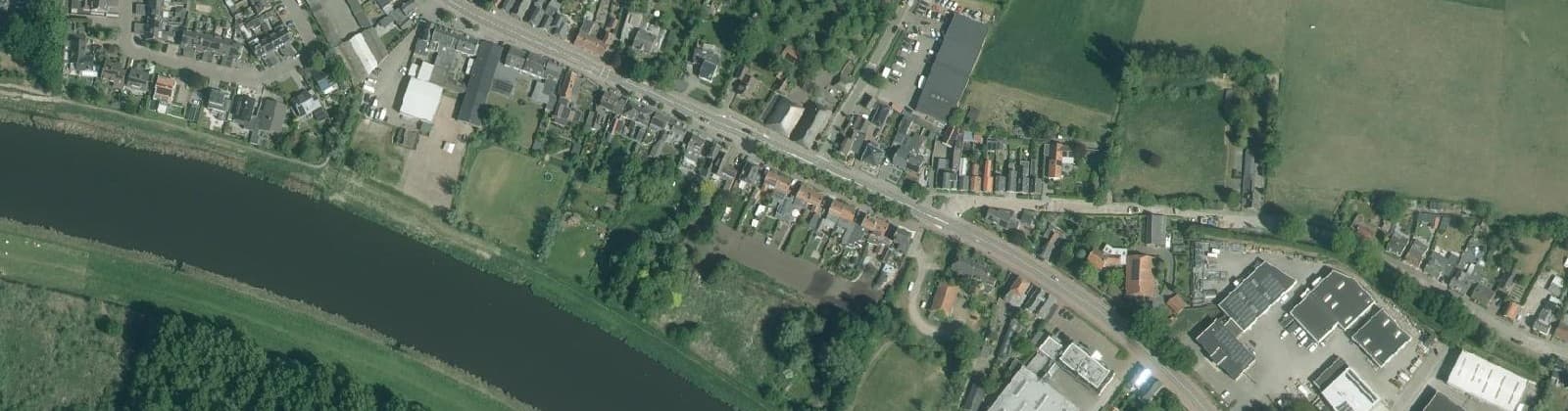 Luchtfoto van Bergen