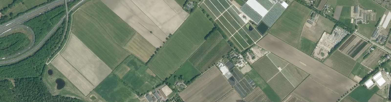 Luchtfoto van Bavel AC
