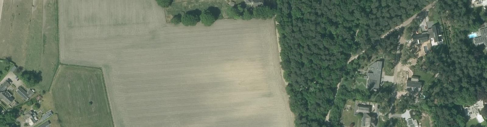 Luchtfoto van Eikenberg-Hooge Berkt
