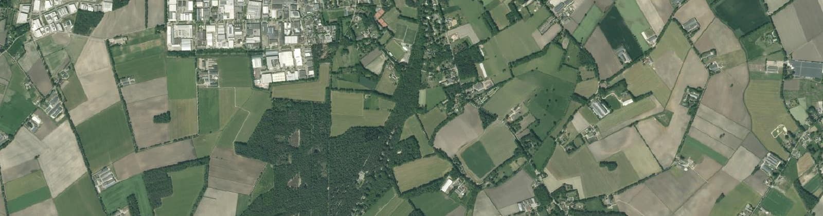 Luchtfoto van Verspreide huizen Bladel
