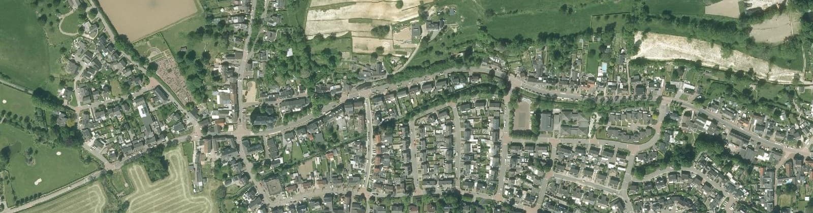 Luchtfoto van Eys-Overeys