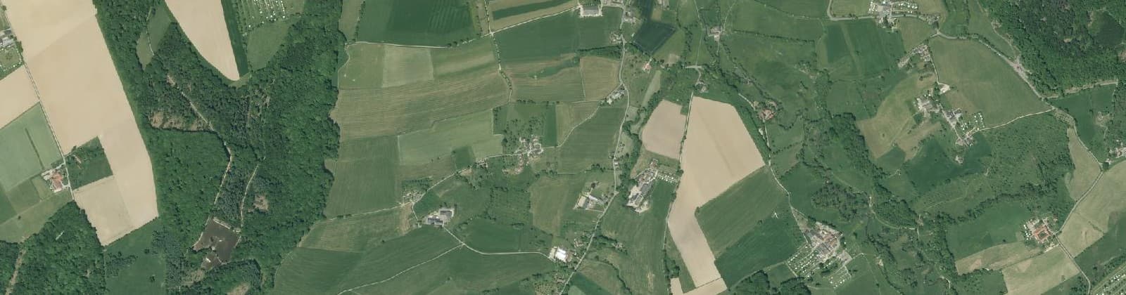 Luchtfoto van Verspreide huizen