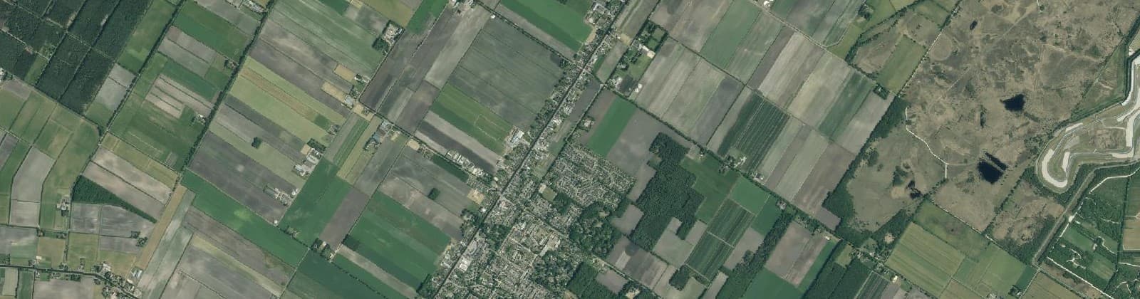 Luchtfoto van Verspreide huizen Smilde