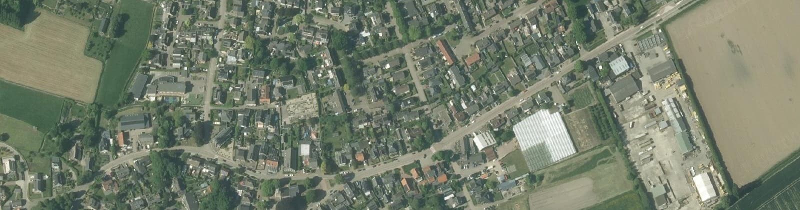Luchtfoto van Kern Valburg