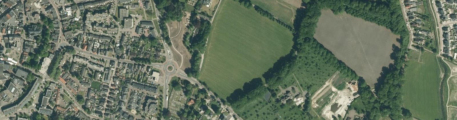 Luchtfoto van Hangerad en Oosterhofesch