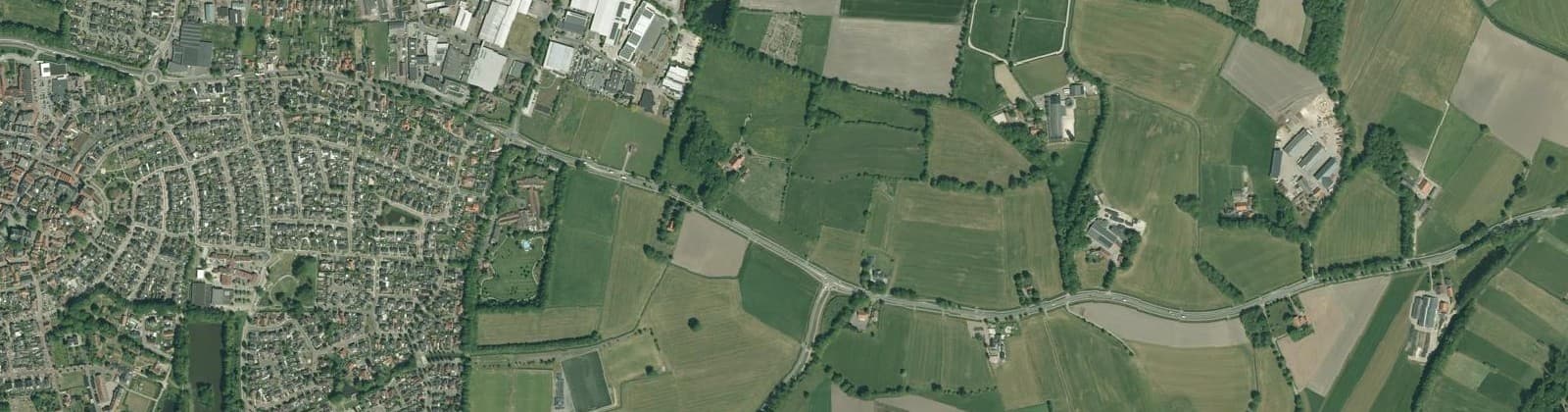 Luchtfoto van Verspreide huizen Ootmarsum-Oost