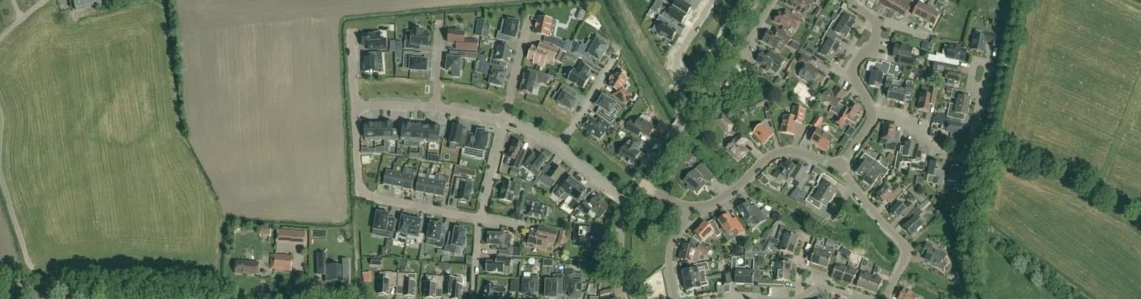 Luchtfoto van Saasveld kern