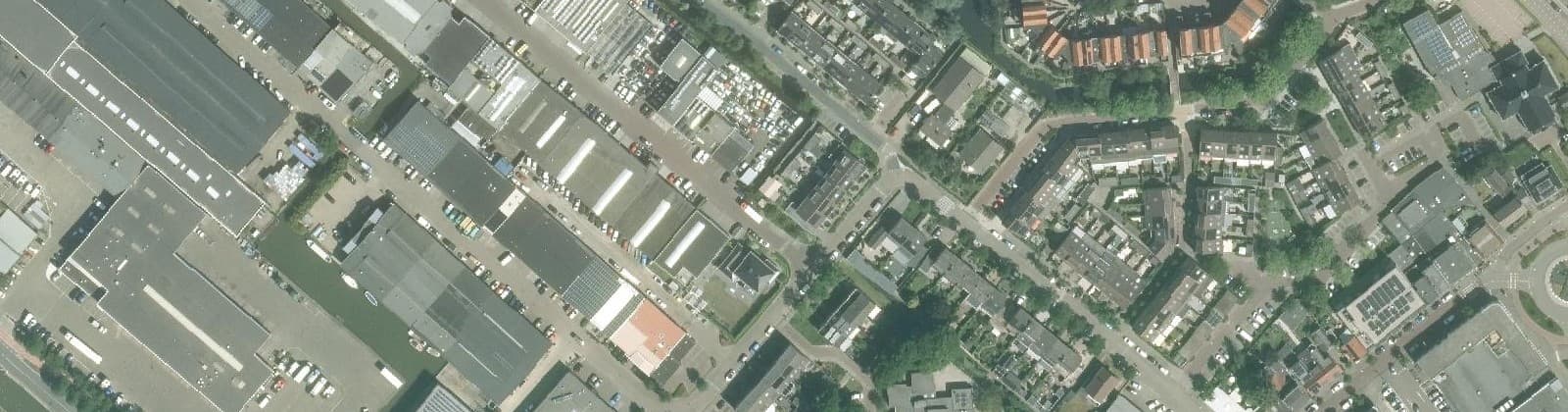 Luchtfoto van Achter de Dijk