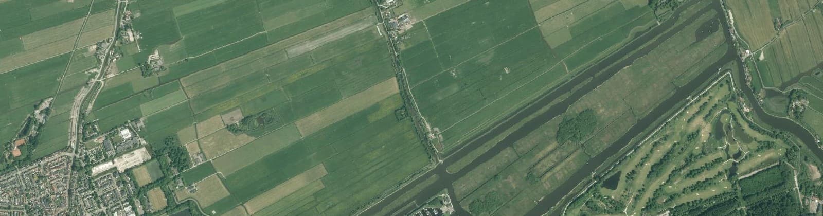 Luchtfoto van Verspreide huizen Duifpolder en omgeving