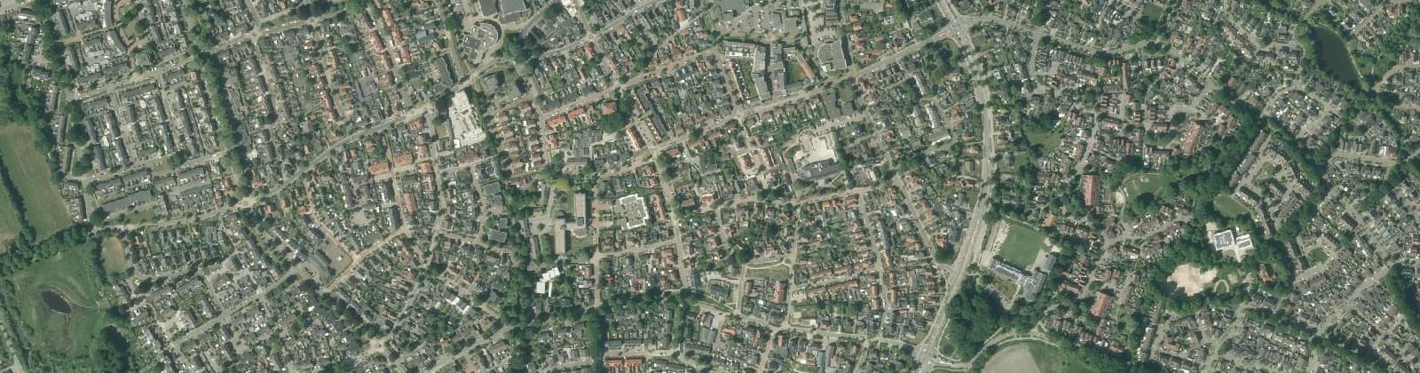 Luchtfoto van Prins Bernhardstraat eo
