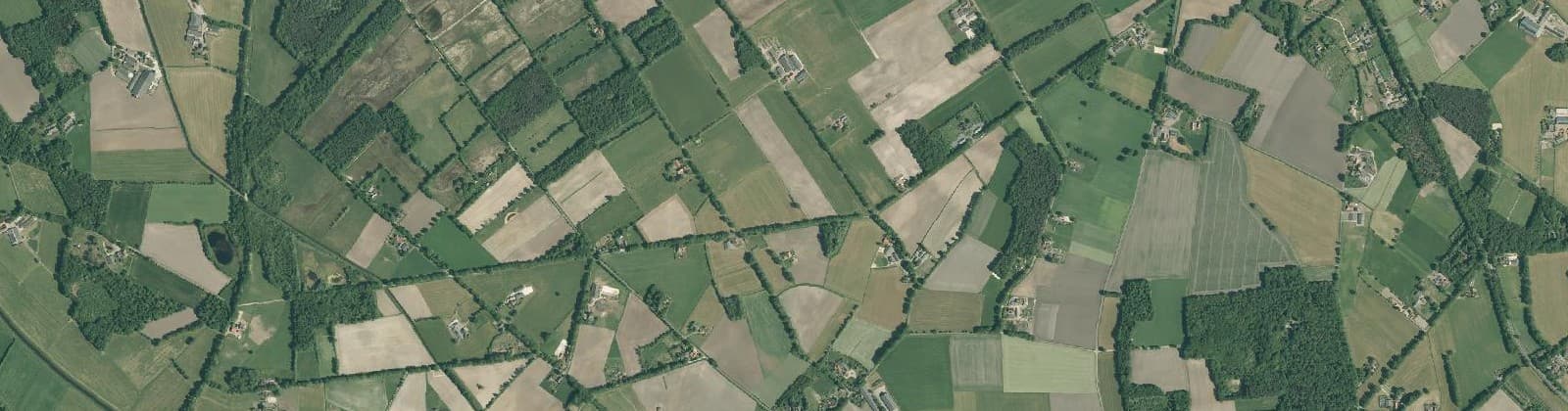 Luchtfoto van Verspreide huizen Noordijk