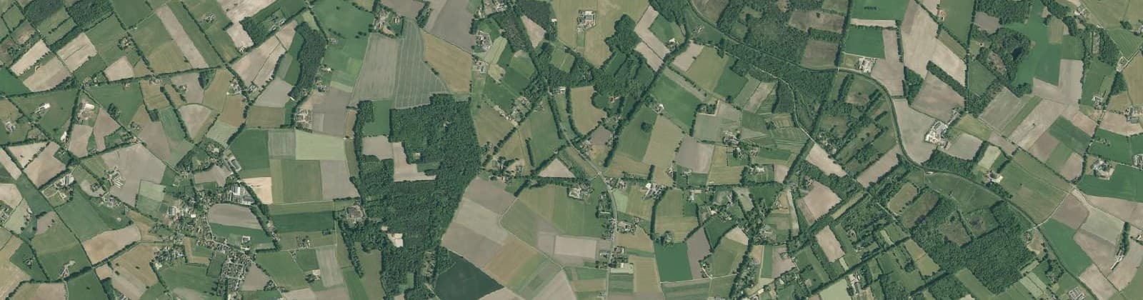 Luchtfoto van Verspreide huizen Neede