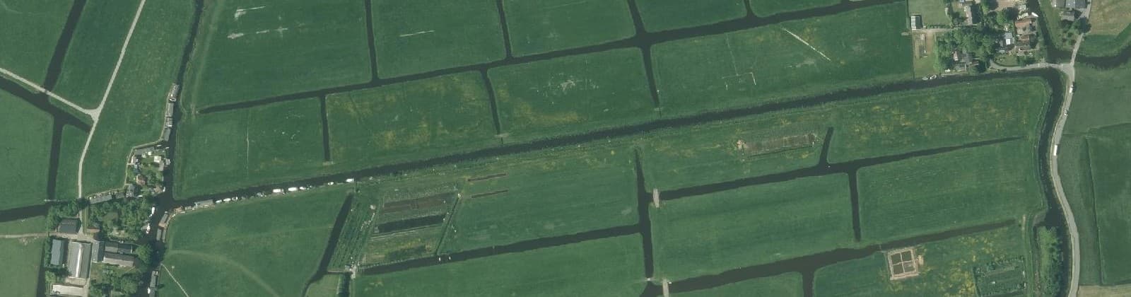 Luchtfoto van Oud Ade en Zevenhuizen