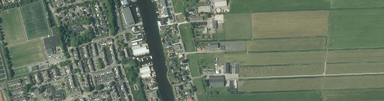 Luchtfoto van Woubrugge