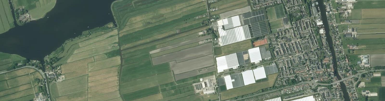 Luchtfoto van Verspreide huizen Oudendijkse polder