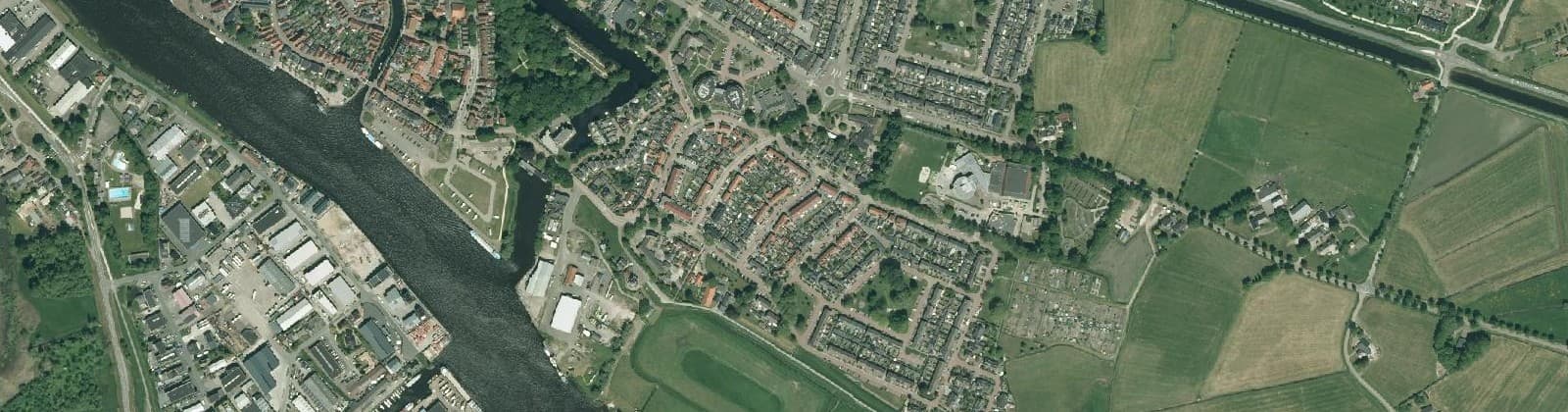 Luchtfoto van Hasselt Dedemsvaart-Zuid