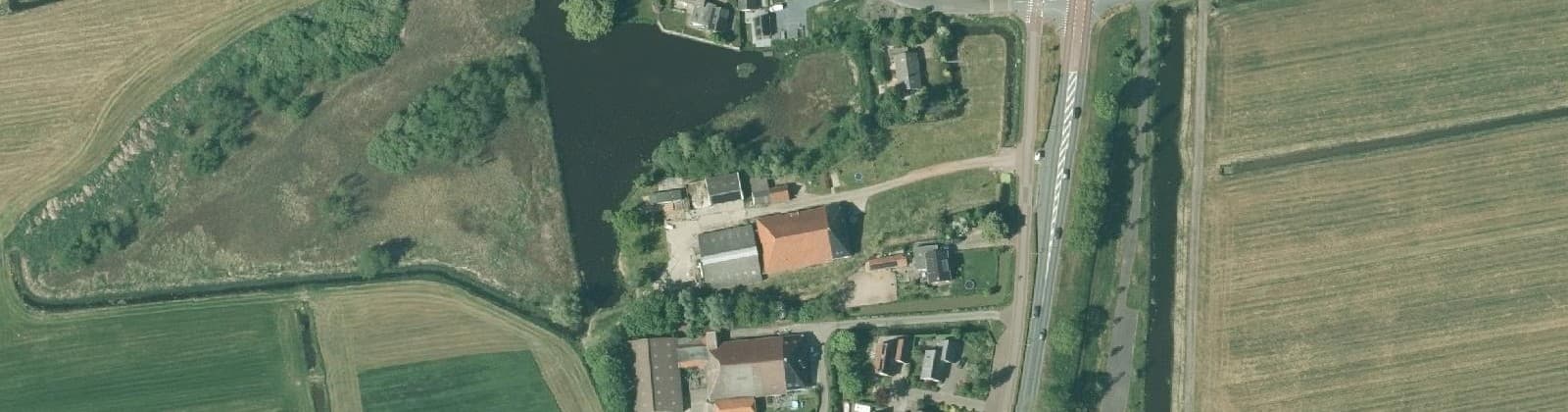 Luchtfoto van Jutrijp